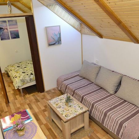 Apartmani Miscevic Josipdol Ngoại thất bức ảnh